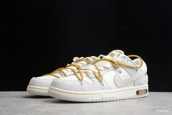 DJ0950-105 Low Lot O-W Nike 37 Dunk 1006
